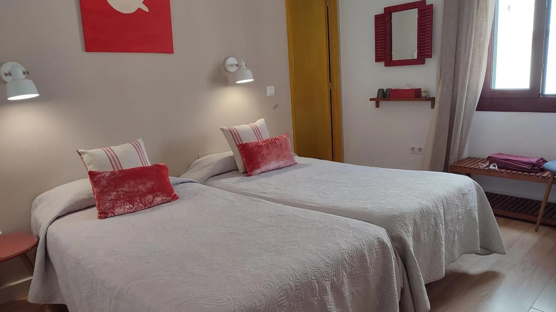 Hotel Cap D'Or - Children Only From 12 Years Old Tossa de Mar 2*,  Espanha